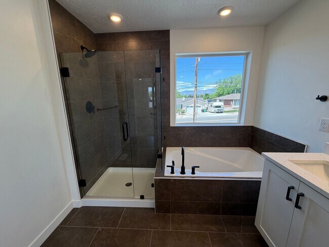 Building Photo - BRAND NEW HOME!!!