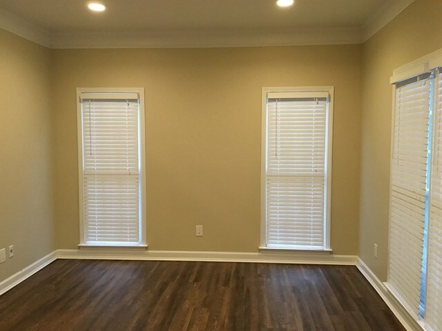 Building Photo - 10105 Grimbsy Ct