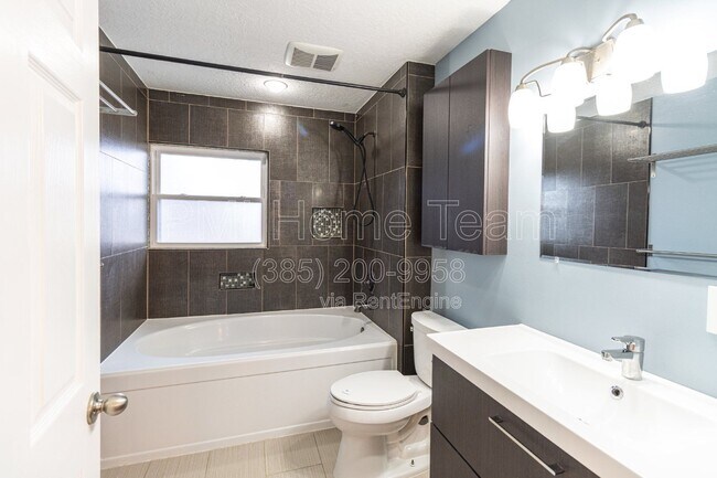 Building Photo - 2205 N 1100 W