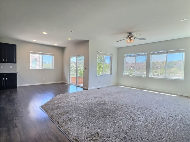 Building Photo - 3832 Ghost Dance Dr