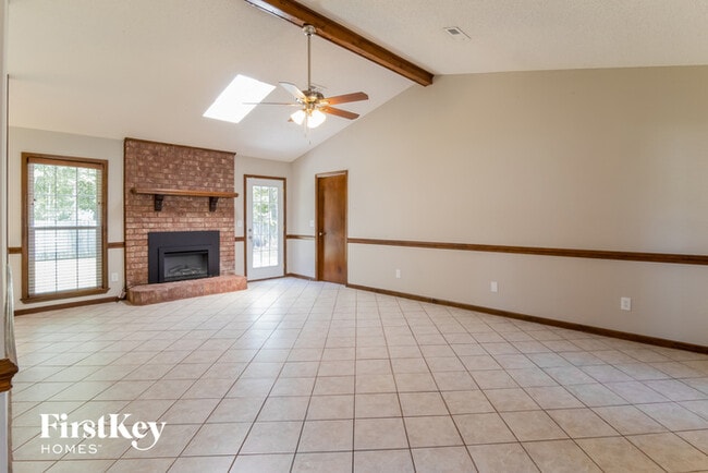 Building Photo - 8157 N Ridgebrook Dr