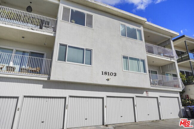 Building Photo - 18103 Coastline Dr
