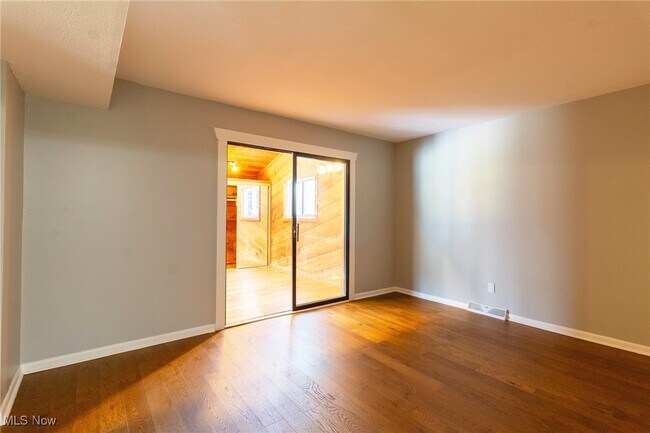 Building Photo - 24434 Emmons Rd