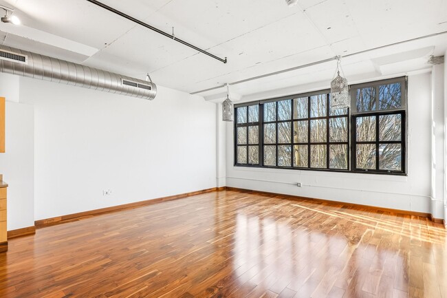 Building Photo - Available NOW!! Avenue Lofts Studio