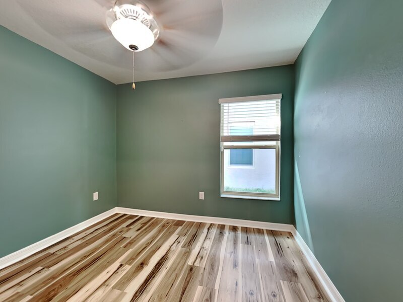 Building Photo - 14620 Dunrobin Dr