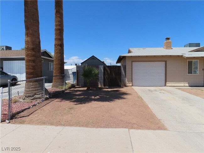 Building Photo - 5071 Orinda Ave