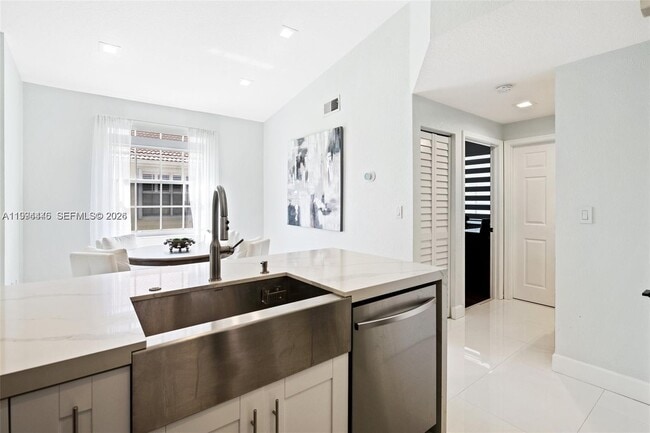 Building Photo - 18755 SW 27th Ct