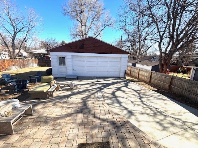 Building Photo - 6174 Otis St