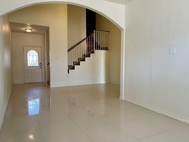 Building Photo - 510 Shiloh Dr