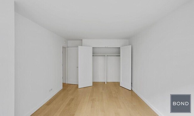 Building Photo - 330 W 58th St