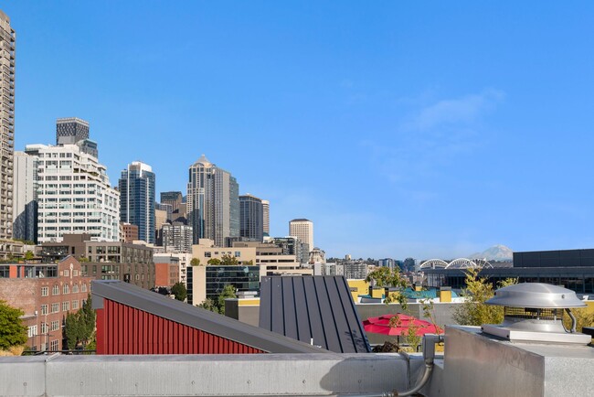 Building Photo - Industrial Belltown Loft with Roof Top Dec...