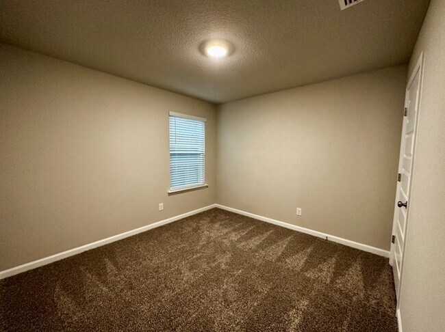 Building Photo - 23964 Unbridled Lp