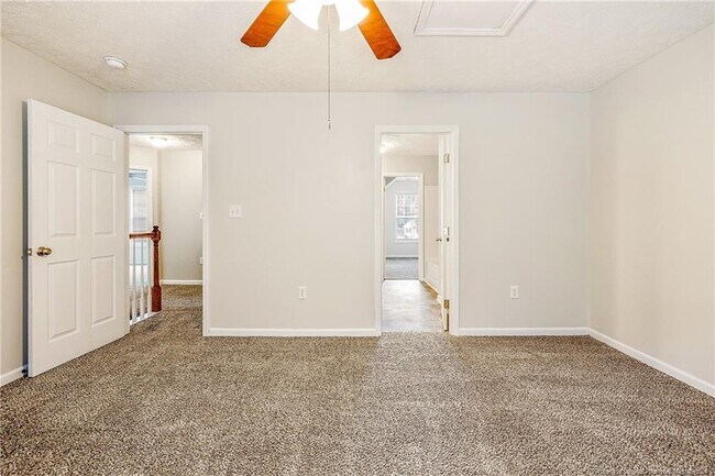 Building Photo - 519 Abbottswood Dr