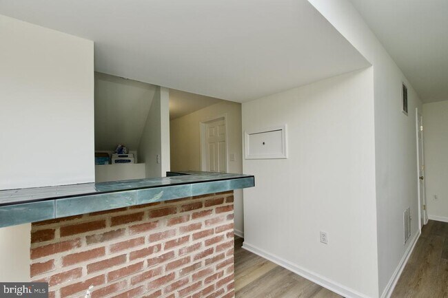 Building Photo - 8614 Oak Chase Cir