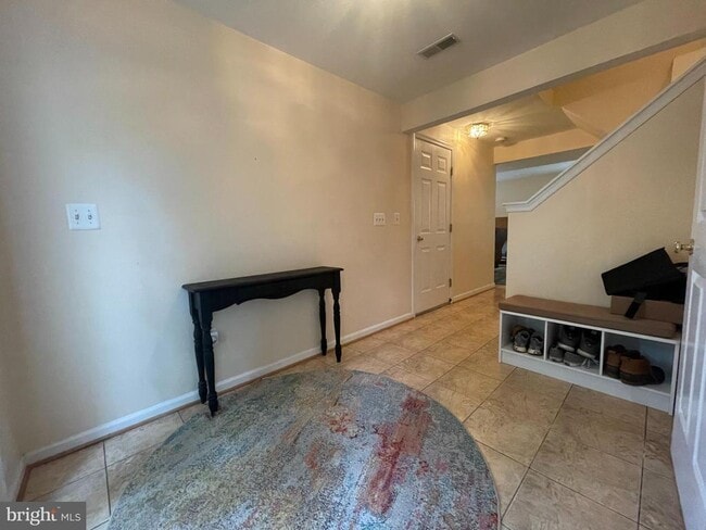 Building Photo - 14286 Glade Spring Dr
