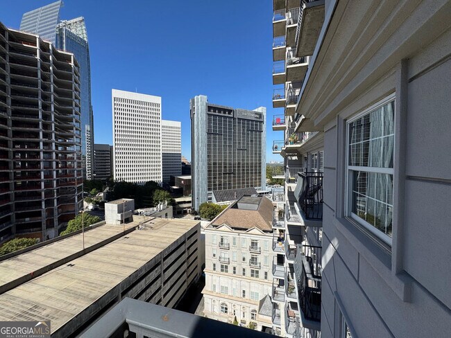Building Photo - 195 14th St NE