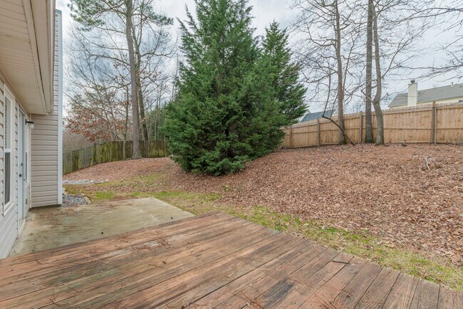 Building Photo - 3 BD 2 BA  Fenced Ranch with Bonus Room