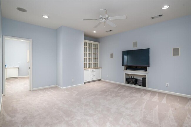 Building Photo - 2230 Wyndgate Dr
