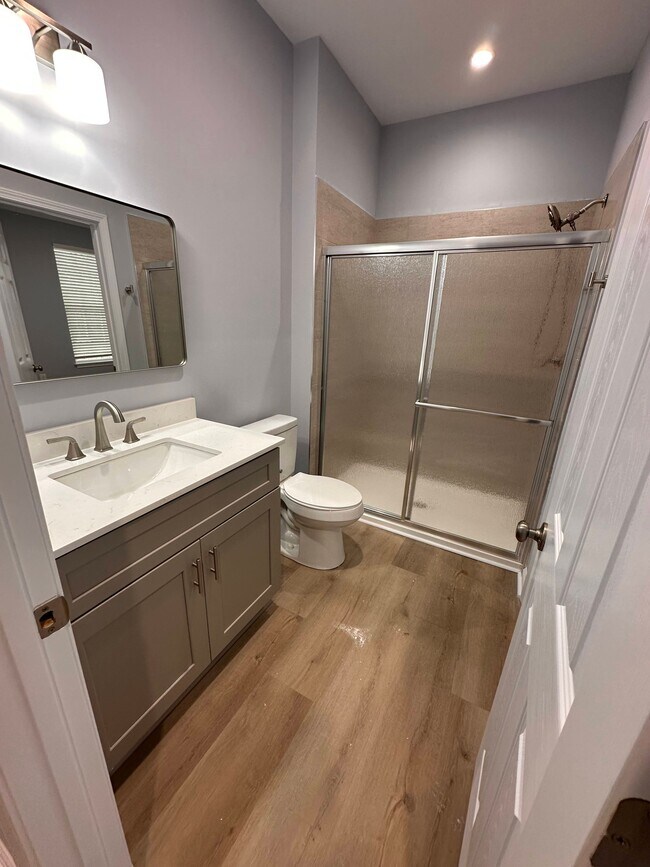 Building Photo - 517 Cardamon Ct