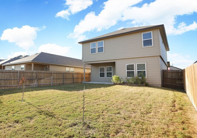 Building Photo - Creekside farms