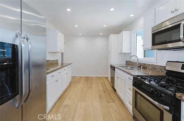 Building Photo - 17134 Sherman Way