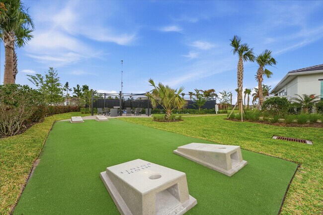 Building Photo - 6391 High Pointe Cir