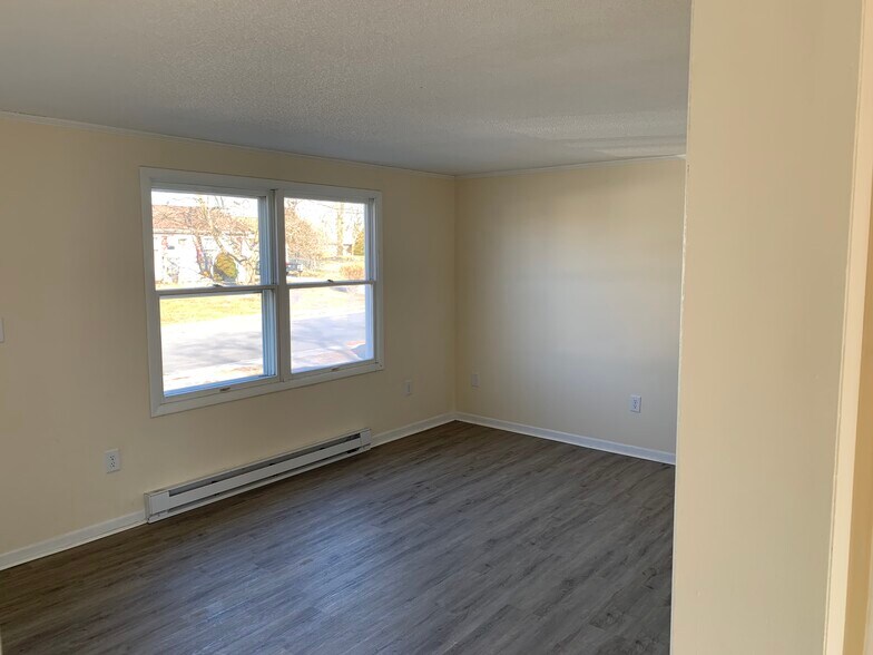 Building Photo - 103 Ramer Ct