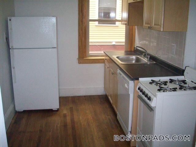 Building Photo - 97 Hancock St