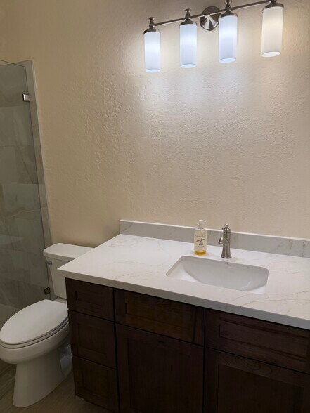 Guest bathroom - 2600 E Springfield Pl