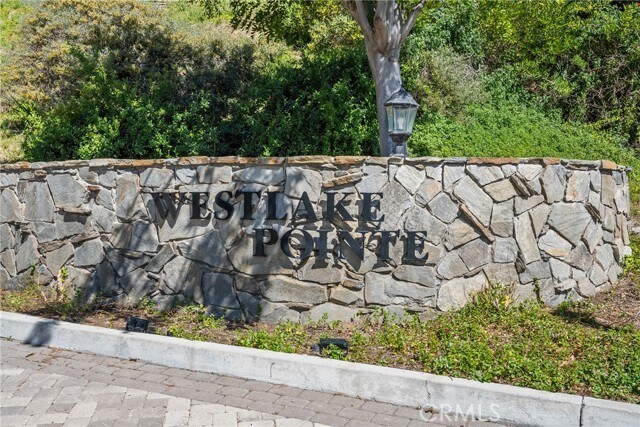 Building Photo - 32126 Canyon Ridge Dr