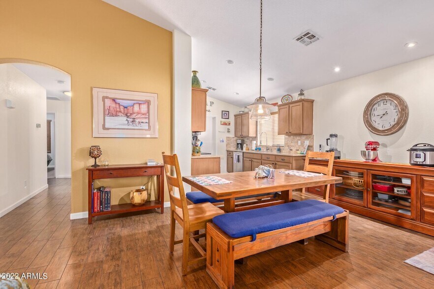 Dining Area - 3209 N 130th Ave