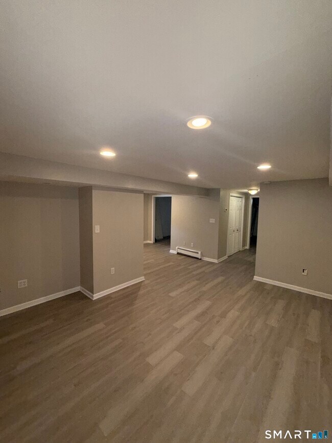 Building Photo - 32 Kaynor Dr