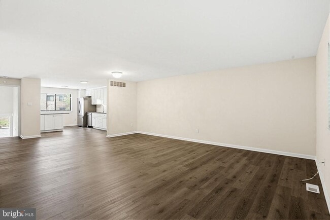 Building Photo - 8957 Skyrock Ct