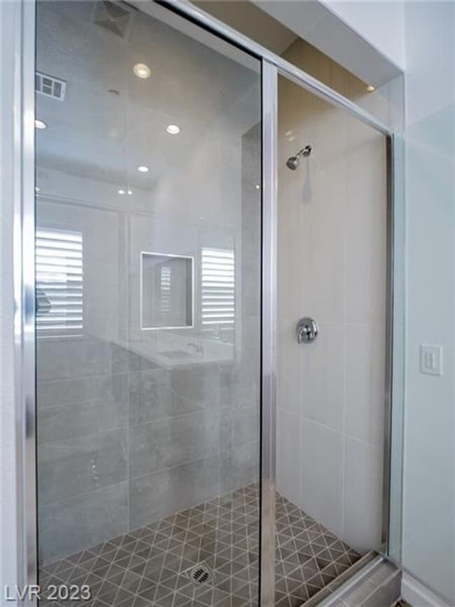 Building Photo - BEAUTIFUL 4BEDROOM HOME IN CADENCE