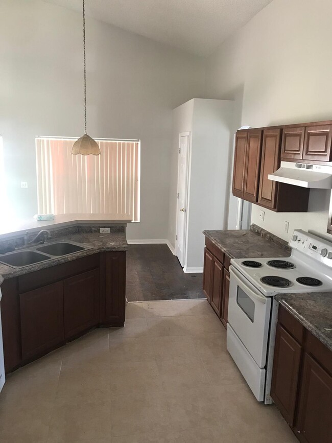 Building Photo - 12107 Bellsworth Way