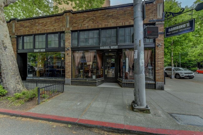 Building Photo - 2700 4th Ave
