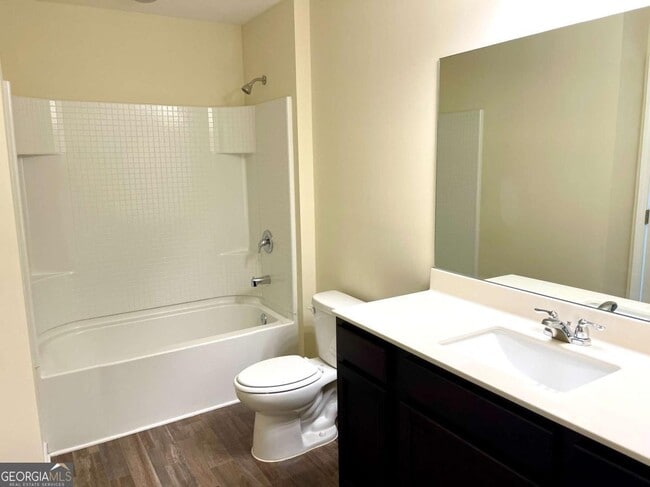 Building Photo - 11971 Fuller St