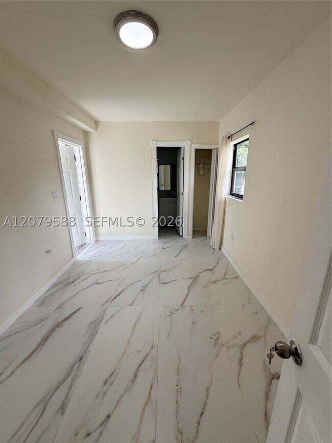 Building Photo - 2754 NW 60th St