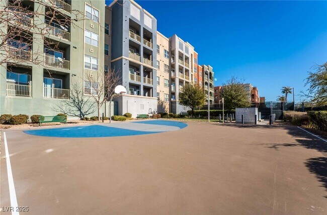 Building Photo - 50 E Serene Ave