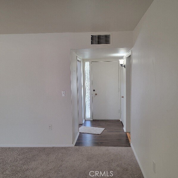 Building Photo - 28894 Portsmouth Dr