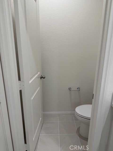 Building Photo - 2420 E Lincoln Ave