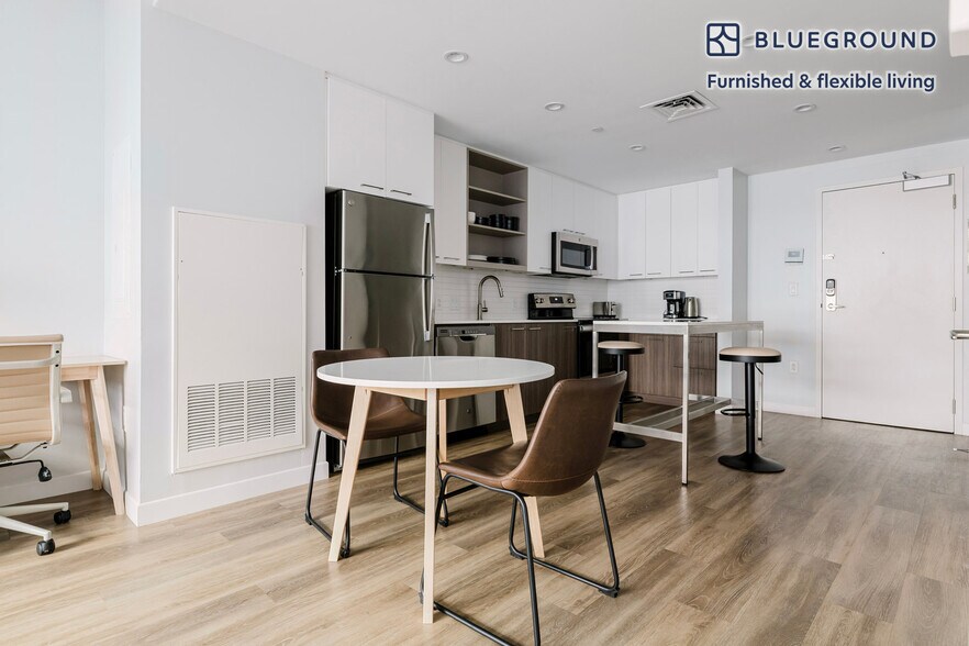 Building Photo - 50 Rogers St