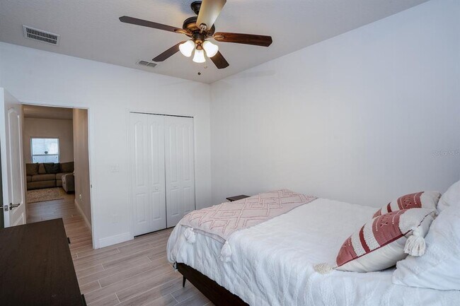 Building Photo - 8610 Turnstone Shore Ln