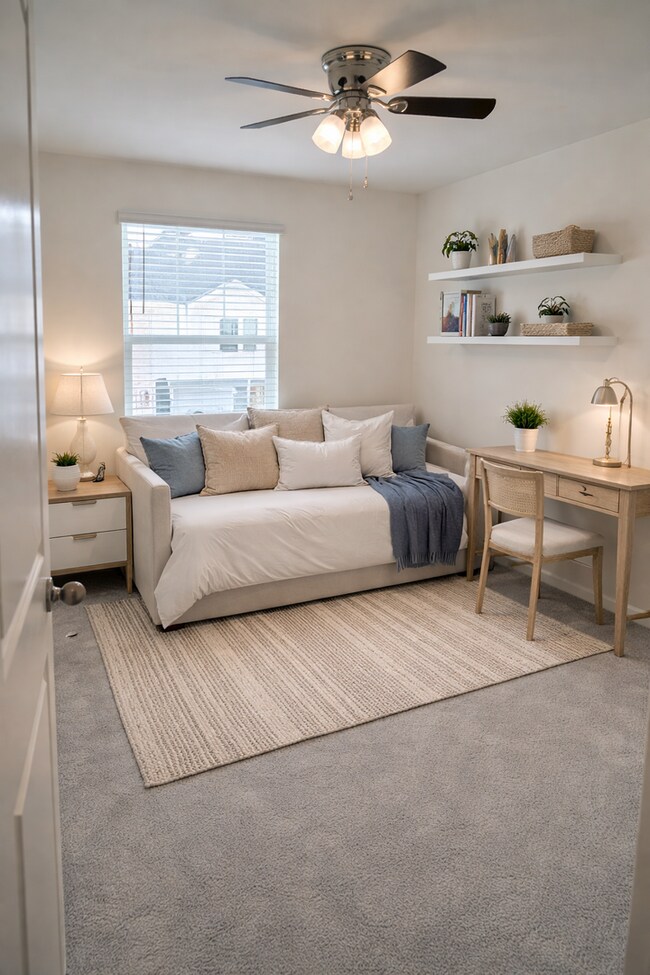 Building Photo - Adorable Rental in Convenient Location