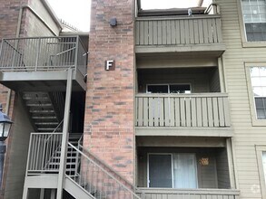 Building Photo - 1-Bedroom Condo in Ideal Tempe Location – ...