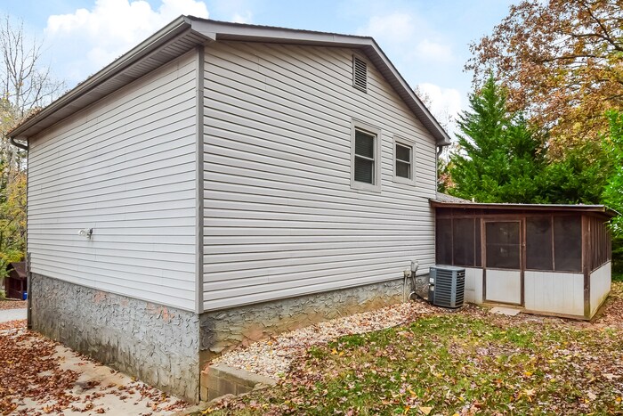 Building Photo - 2852 Melanie Ln