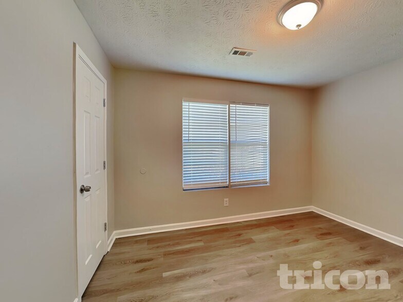 Building Photo - 2797 Priscilla Way