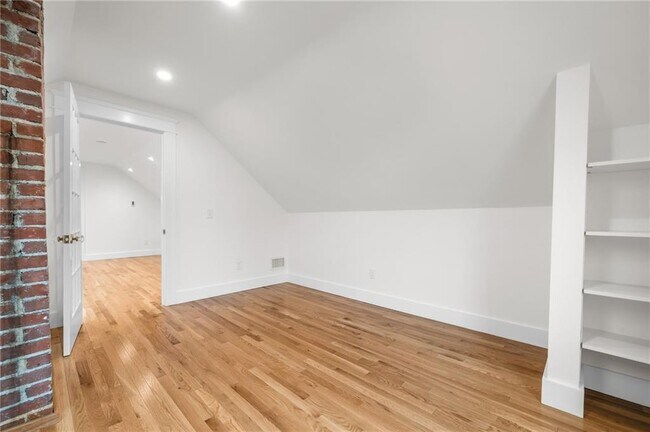 Building Photo - 36 Almy St