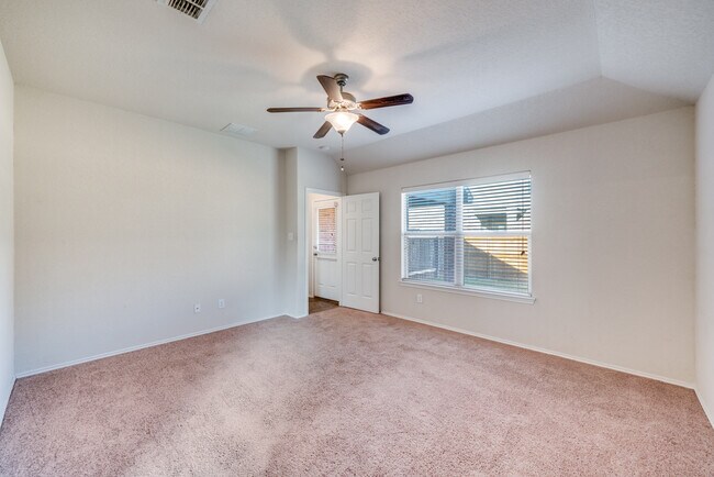 Building Photo - 3125 Muntjac