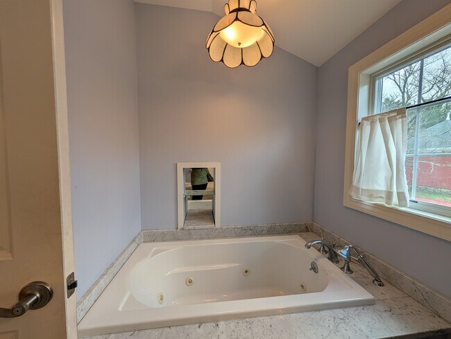 Building Photo - 119 Mill Rd